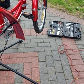 Naprawa rowerów trójkołowych, z wałem Kardana i napędem pasowym, Konstancin, Warszawa, Józefosław i okolice /Mobilny Ser