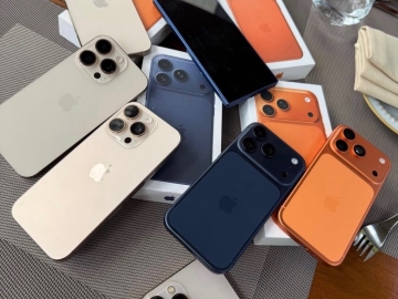 Apple iPhone 17 Pro Max | iPhone 17 Pro | iPhone 17 | iPhone Air | Apple iPhone 16 Pro | iPhone 16 Pro Max | iPhone 16