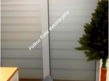 Open space - Usługa oklejania biur Warszawa -Folie matowe, dekoracyjne, przeciwsłoneczne , lustro weneckie ...Warszawa